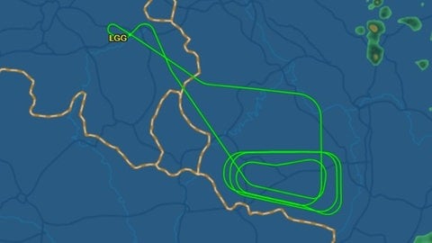 Karte zeigt mehrere Schleifen, die das Flugzeug über dem Pfälzerwald geflogen ist